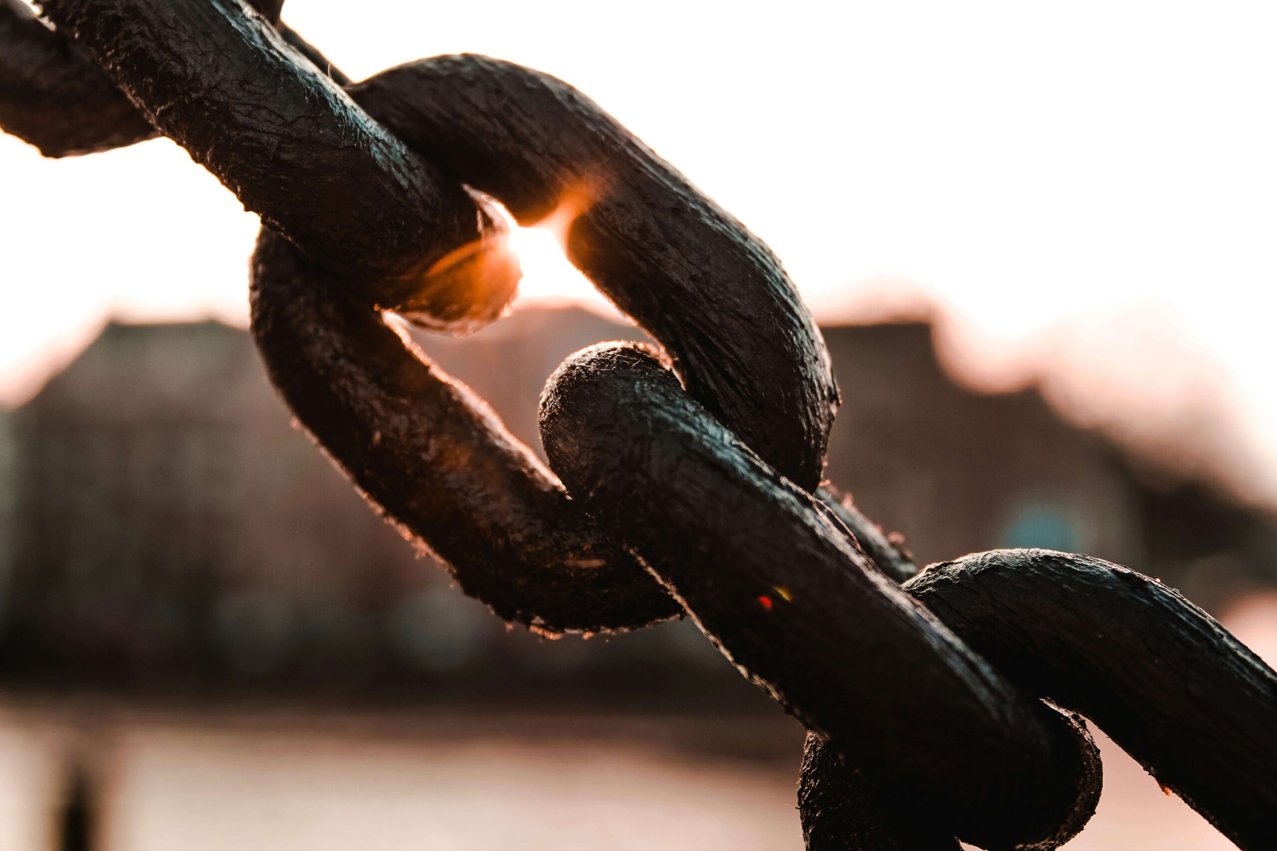 Cadenas y eslabones como metáfora visual de los enlaces web
