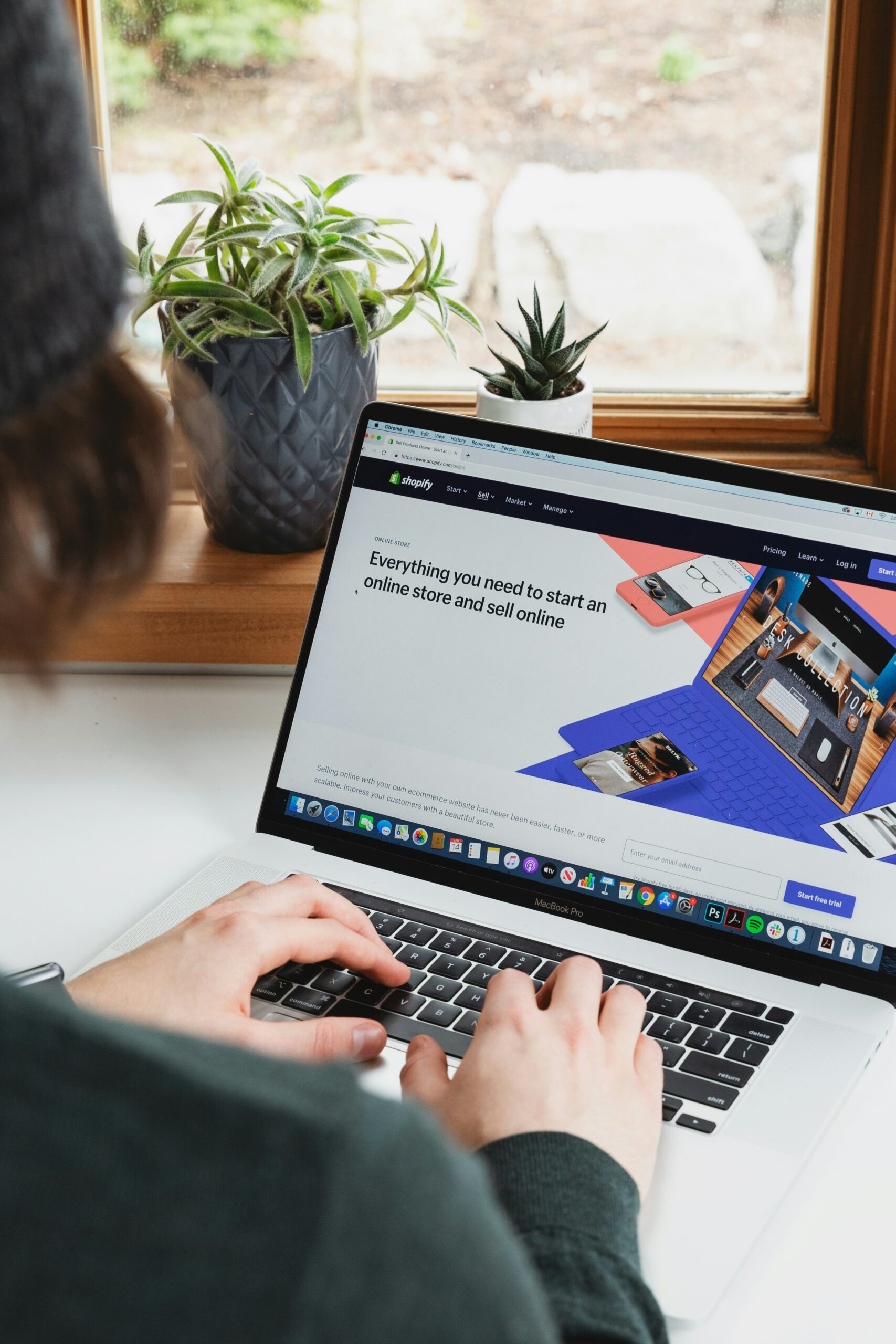 Pantalla con una campaña de outreach por email para link building