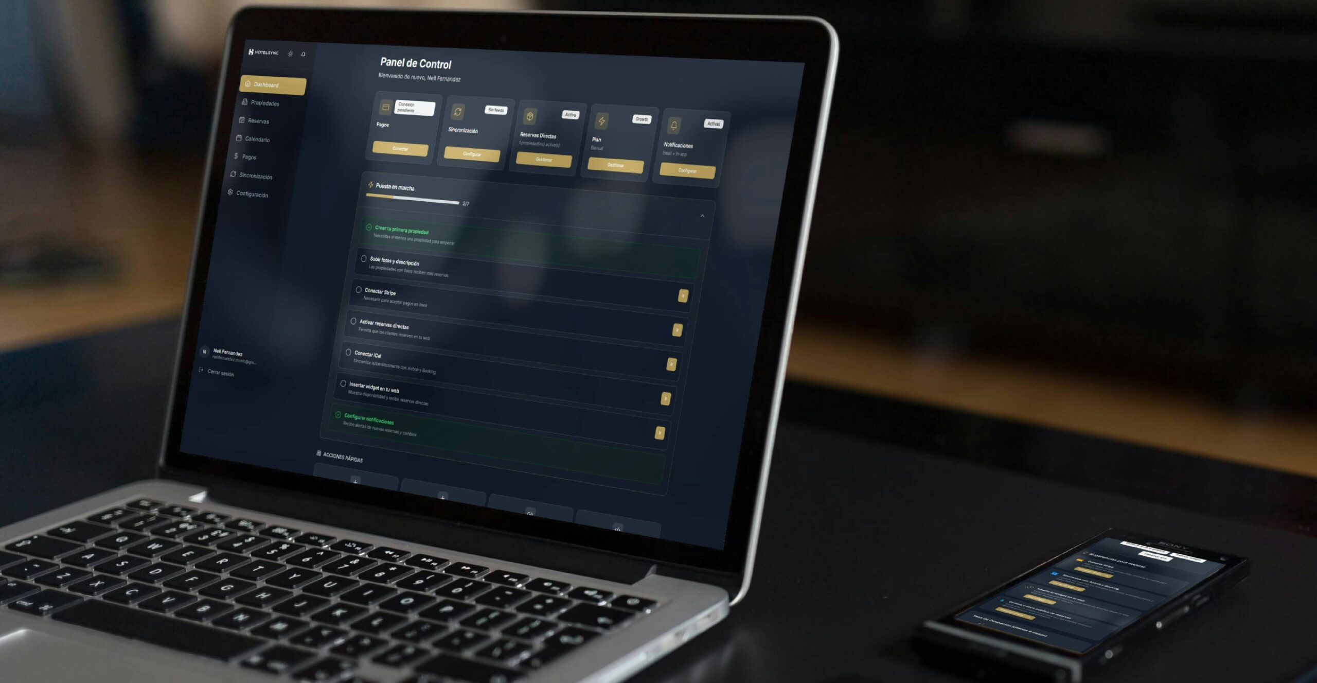 Interfaz de un CRM mostrando una lista de leads con sus puntuaciones